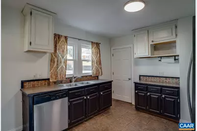 1012 Springhill Rd, Staunton, VA 24401 - Photo 23