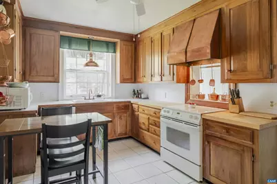 610 New Hope Rd, Staunton, VA 24401 - Photo 13