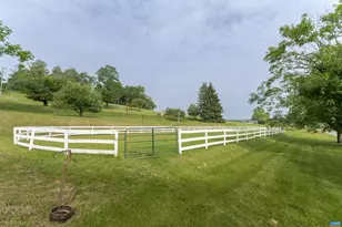 610 New Hope Rd, Staunton, VA 24401 - Photo 53