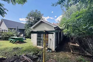 222 James Ave, Waynesboro, VA 22980 - Photo 37