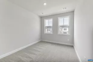 208 Sunbird Ln, Waynesboro, VA 22980 - Photo 33