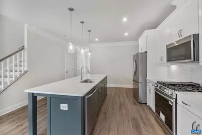 208 Sunbird Ln, Waynesboro, VA 22980 - Photo 11