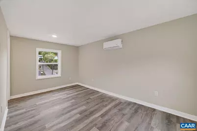 1003 W Johnson St, Staunton, VA 24401 - Photo 11