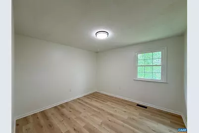 1207 4th St, Waynesboro, VA 22980 - Photo 9