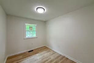 1207 4th St, Waynesboro, VA 22980 - Photo 13