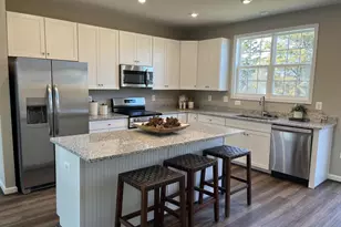 300 Cheshire Ln, Waynesboro, VA 22980 - Photo 3