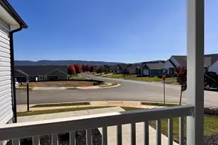 201 Spring Run Ln, Waynesboro, VA 22980 - Photo 5