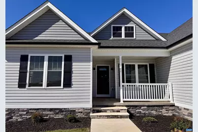 201 Spring Run Ln, Waynesboro, VA 22980 - Photo 3