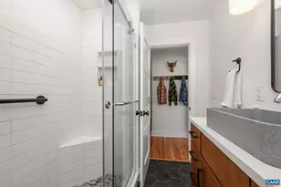 645 W Frederick St, Staunton, VA 24401 - Photo 25