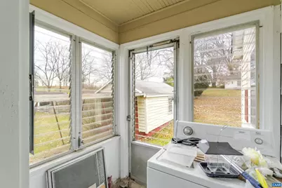 1007 Sherwood Ave, Waynesboro, VA 22980 - Photo 15