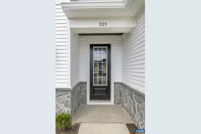 305 Sunbird Ln, Waynesboro, VA 22980 - Photo 5