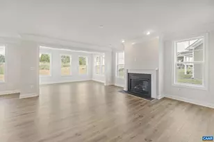 305 Sunbird Ln, Waynesboro, VA 22980 - Photo 13