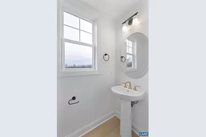 321 Springdale Rd, Waynesboro, VA 22980 - Photo 7