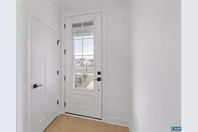 321 Springdale Rd, Waynesboro, VA 22980 - Photo 5