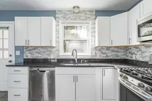 1424 B St, Waynesboro, VA 22980 - Photo 13