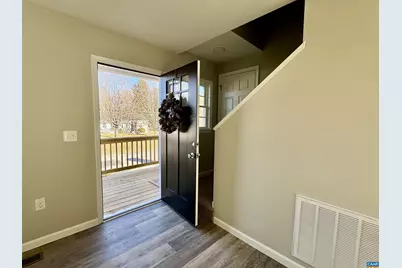 202 Robin Hood Rd, Staunton, VA 24401 - Photo 9