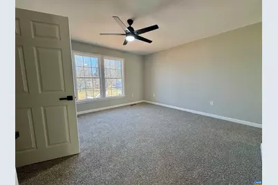 202 Robin Hood Rd, Staunton, VA 24401 - Photo 23