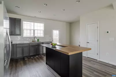 104 Mapleshire Ct, Waynesboro, VA 22980 - Photo 13