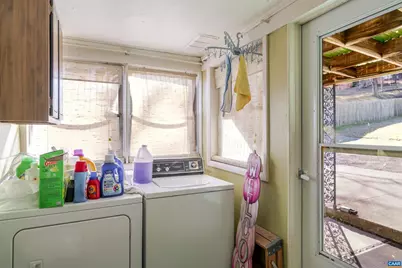 906 Alta St, Staunton, VA 24401 - Photo 13