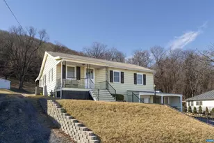 906 Alta St, Staunton, VA 24401 - Photo 1
