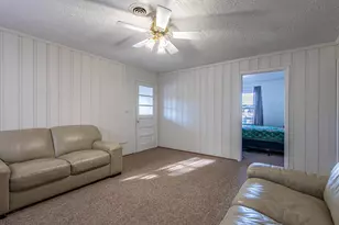 628 N Augusta Ave, Waynesboro, VA 22980 - Photo 11