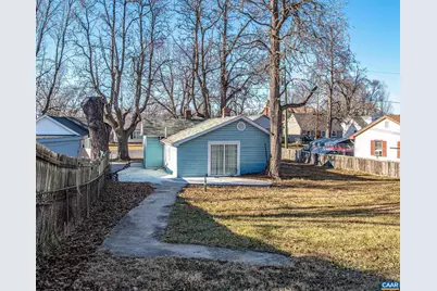 628 N Augusta Ave, Waynesboro, VA 22980 - Photo 5