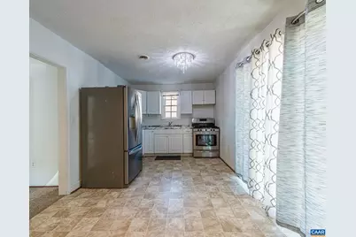 628 N Augusta Ave, Waynesboro, VA 22980 - Photo 23