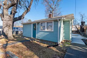 628 N Augusta Ave, Waynesboro, VA 22980 - Photo 3