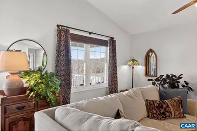 445 Kirby Ave, Waynesboro, VA 22980 - Photo 13