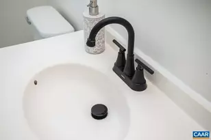 323 Driscoll St, Staunton, VA 24401 - Photo 25