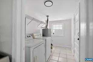 323 Driscoll St, Staunton, VA 24401 - Photo 27