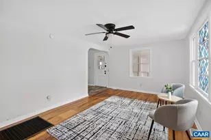 323 Driscoll St, Staunton, VA 24401 - Photo 7