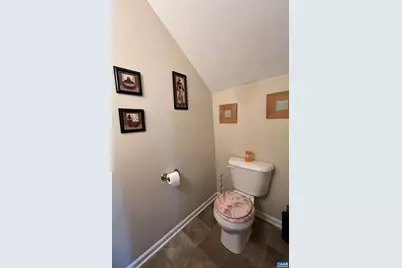 305 Overview St, Waynesboro, VA 22980 - Photo 21