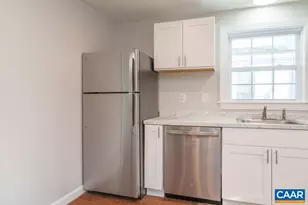 1433 Harding Ave, Waynesboro, VA 22980 - Photo 11