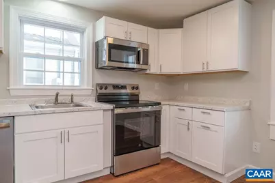 1433 Harding Ave, Waynesboro, VA 22980 - Photo 11