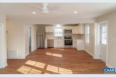 1433 Harding Ave, Waynesboro, VA 22980 - Photo 3