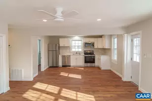 1433 Harding Ave, Waynesboro, VA 22980 - Photo 3