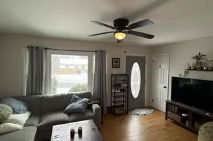 2405 Bare St, Staunton, VA 24401 - Photo 5