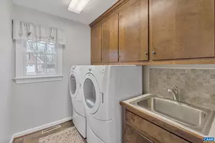 124 Pelham Woods Cir, Waynesboro, VA 22980 - Photo 13