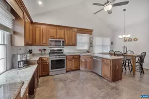 124 Pelham Woods Cir, Waynesboro, VA 22980 - Photo 17