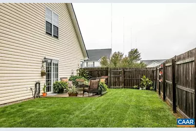 212 Inglecress Rd, Waynesboro, VA 22980 - Photo 5