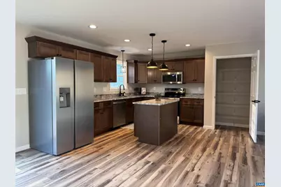 200 Robin Hood Rd, Staunton, VA 24401 - Photo 59