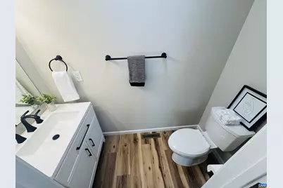 200 Robin Hood Rd, Staunton, VA 24401 - Photo 23