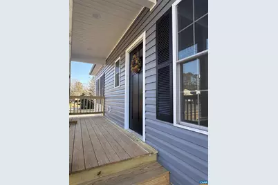 200 Robin Hood Rd, Staunton, VA 24401 - Photo 3