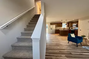 200 Robinhood Rd, Staunton, VA 24401 - Photo 7