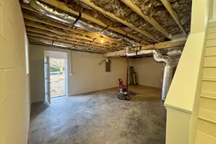 200 Robinhood Rd, Staunton, VA 24401 - Photo 53