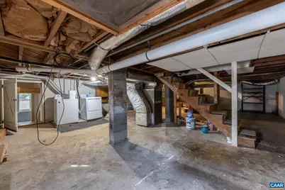 112 Lee St, Staunton, VA 24401 - Photo 35