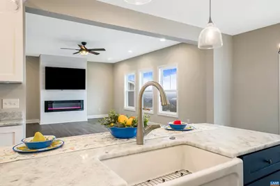 114 Chamberlain Dr, Staunton, VA 24401 - Photo 9