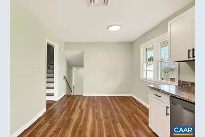 205 Stonewall Dr, Waynesboro, VA 22980 - Photo 15