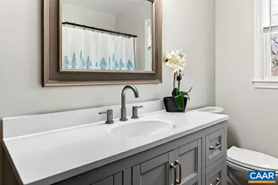 205 Stonewall Dr, Waynesboro, VA 22980 - Photo 27